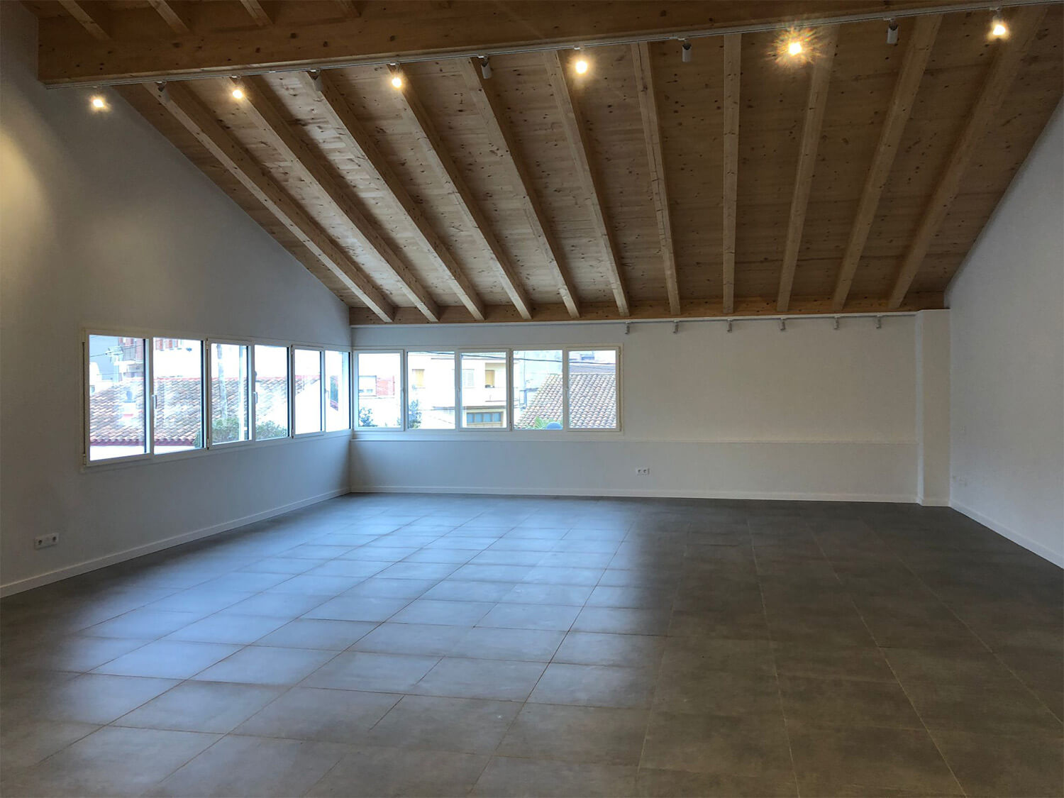 20231201_120829.jpg_0001_WhatsApp Image 2021-12-17 at 07.20.51 (3)